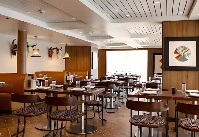 Los Lobos Cantina