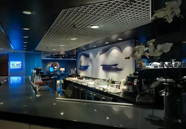 Blue Room Bar & Lounge