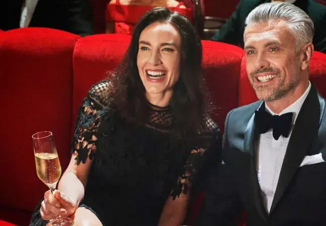 International cabaret artistes