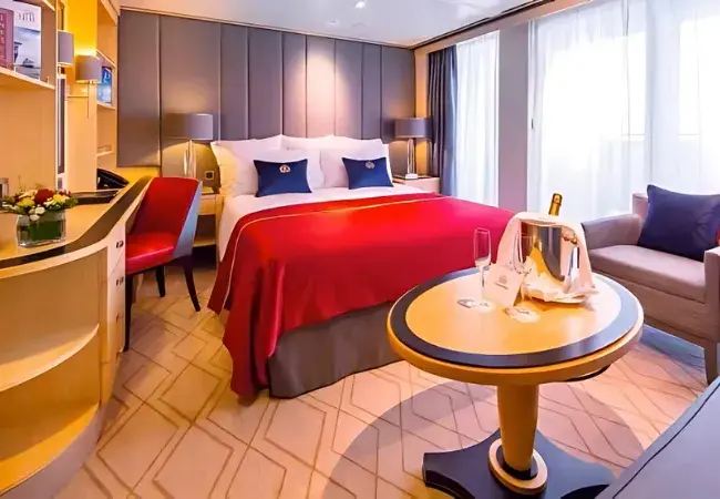 Princess Suite – approximately 381 sq. ft.